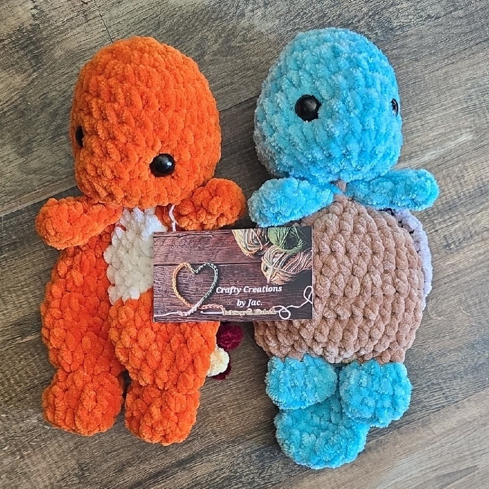 Charmander/Squirtle Snugglers/plush